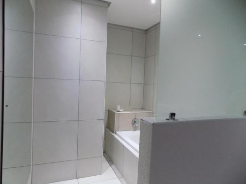 Apartment image 3