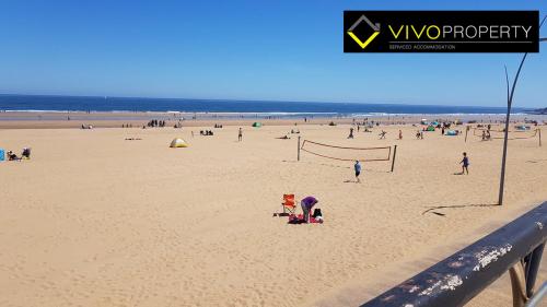 3 Bedroom Apartment- Vivo Property South Shields, Free Parking & Netflix
