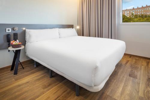 1 double bed