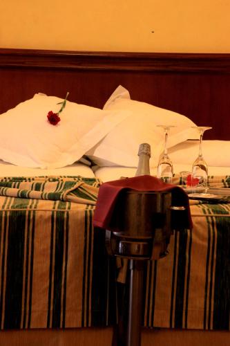 Hotel Cervantes - image 7