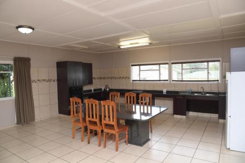 Kitchen, ATKV Drakensville in Langkloof