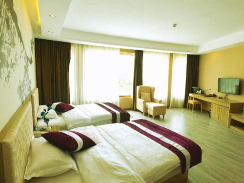 GreenTree Inn Changdu Basu Ranwu Lake Spot Express Hotel in Nyingchi