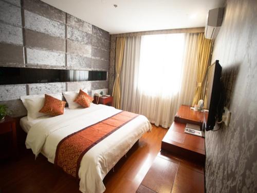 GreenTree Inn TianJin Ji County South YuYang Road GuLou Square Express Hotel