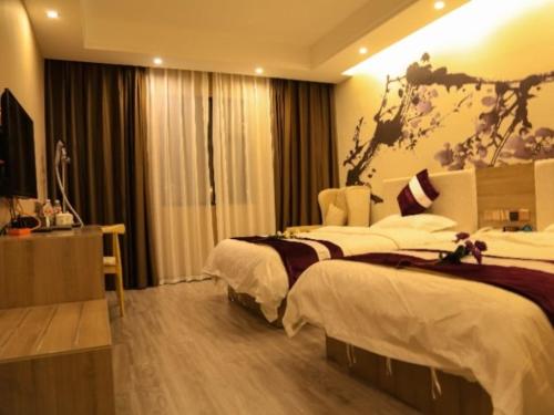 GreenTree Inn Changdu Basu Ranwu Lake Spot Express Hotel in Nyingchi