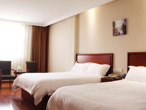 GreenTree Inn Shandong Qingdao Development District SDUST Express Hotel
