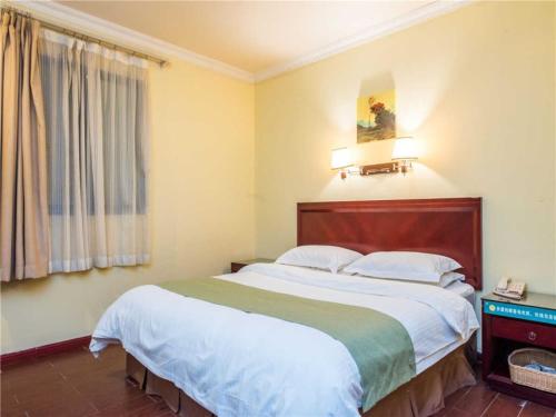 GreenTree Inn Jiangsu Suzhou Mudu Ancient Street Express Hotel - image 5