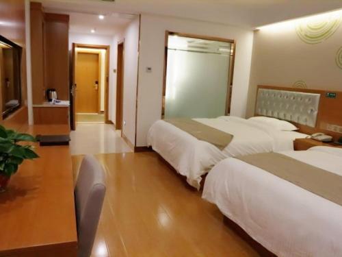 GreenTree Inn Anhui Fuyang Yingzhou district Positive base capital Business Hotel GreenTree Inn Anhui Fuyang Yingzhou district Posit is a popular choice amongst travelers in Fuyang, whether exploring or just passing through. The property has everything you need for a comfortable st