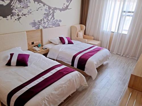 GreenTree Inn Changdu Basu Ranwu Lake Spot Express Hotel in Nyingchi