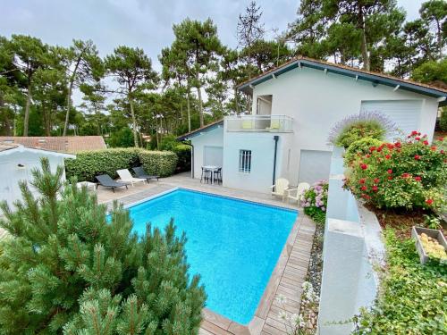 Relaxing villa with pool, multiple terraces, garden, Wifi, close to the beach - Location saisonnière - Lège-Cap-Ferret
