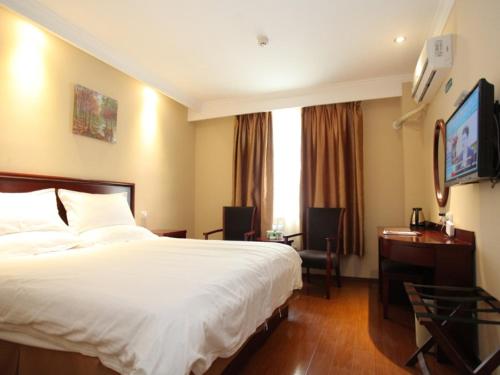 Foto - GreenTree Inn Jiangsu Zhenjiang Gaotie Wanda Square Express Hotel