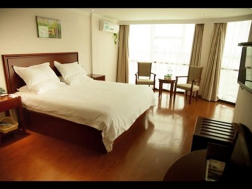 GreenTree Inn Jiangsu Lianyungang Guanyun Wenzhou Shangmaocheng Express Hotel - image 5