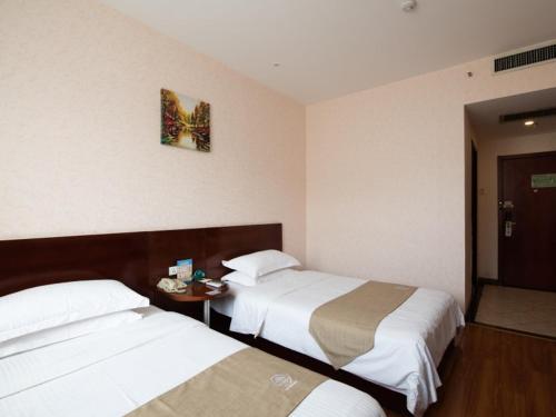 GreenTree Inn Shanxi JinZhong JieXiu Railway Station Express Hotel