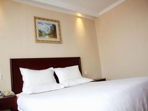 GreenTree Inn Shandong Liaocheng Chiping East Huixin Road Business Hotel