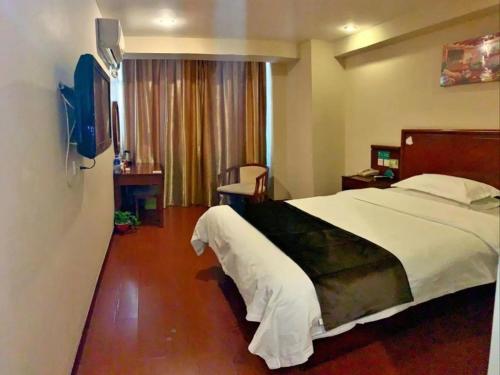 GreenTree Inn Hebei Handan Railway Station Express Hotel