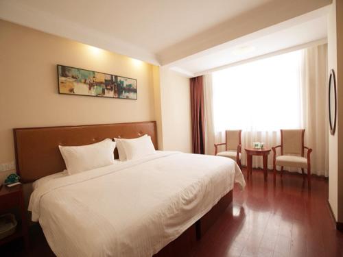 GreenTree Inn Hainan Haikou East Train Station East Fengxiang Road Business Hotel photo 3