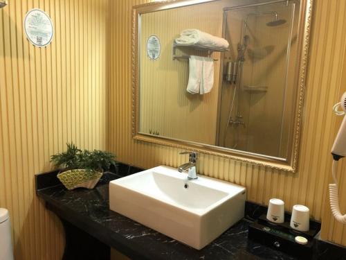 GreenTree Alliance Yangzhou Baoying Town Huaijiang Avenue Taishan East Road Branch – Yangzhou, VA