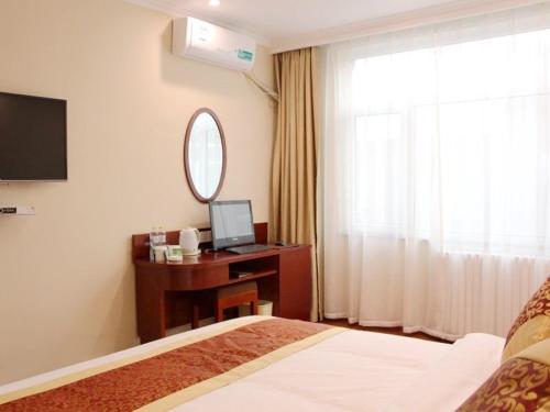 GreenTree Inn ShanDong JiNing ZouCheng ChangPingShan Road ChangPing Garden Express Hotel