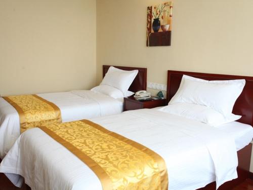 GreenTree Inn Shangdong Province Linxi Yitang Town Shuangling Road Express Hotel photo 4