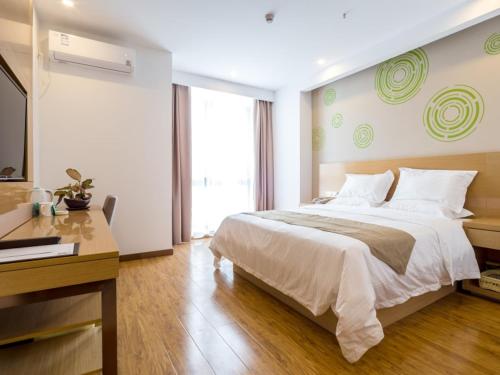 GreenTree InnChangZhou Wujin District Huangli Town Taoyuan Road Express Hotel