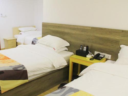 Shell Hotel Lu'an Wanxi Avenue International Car Town photo