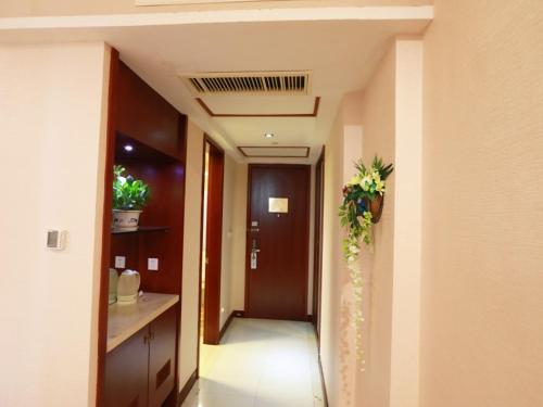 GreenTree Inn Zhoushan Xincheng Business Hotel