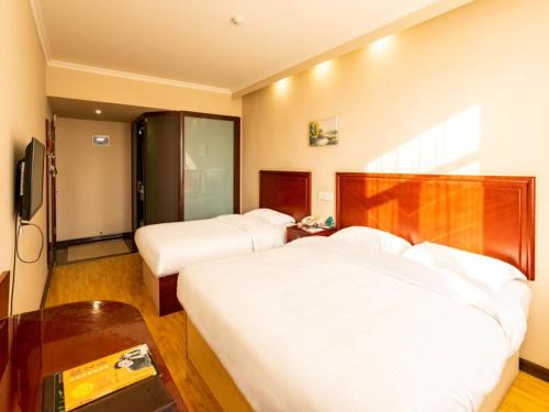 GreenTree Inn GanSu BaiYin East Bus Station LanBao Road Express Hotel