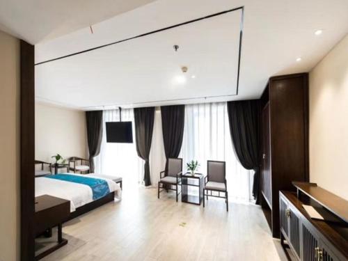 VX Wuxi Jiangyin Xiangshan Road Gym Hotel