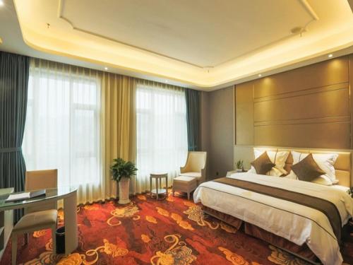 GreenTree Eastern Yibin Yijian Road New City Plaza Hotel