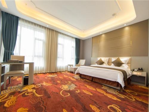 GreenTree Eastern Yibin Yijian Road New City Plaza Hotel