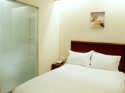 GreenTree Inn Jiangsu Changzhou Chunqiuyancheng Hutang Huayuan Street Express Hotel