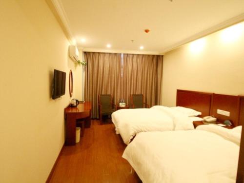 GreenTree Inn AnHui FuYang Railway StationW) XiangYang Road Business Hotel