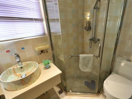 GreenTree Alliance Shanghai Minhang District Hongqiao Hub Huanghua Road Hotel – Shanghai, DC