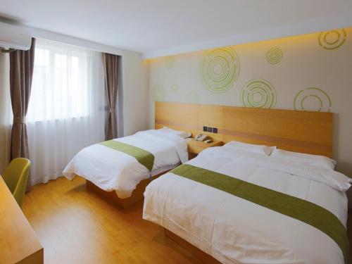 GreenTree Inn Shanghai Jingan District Qipu Road Tiantong Road Subway Station Express Hotel – Shanghai, DC