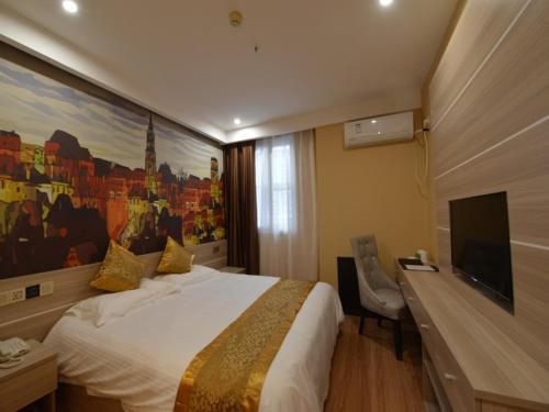 GreenTree Inn JiangSu HuaiAn WanDa Plaza East JianKang Road Business Hotel Stop at GreenTree Inn JiangSu HuaiAn WanDa Plaza East Jian to discover the wonders of Huaian. Offering a variety of facilities and services, the property provides all you need for a good nights sleep