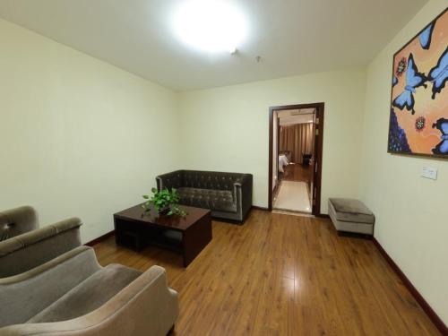 GreenTree Inn Jiangsu Huaian University Town Science and Technology Avenue Business Hotel photo