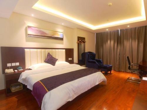 GreenTree Inn Jiangsu Wuxi Yixing Post Building Express Hotel