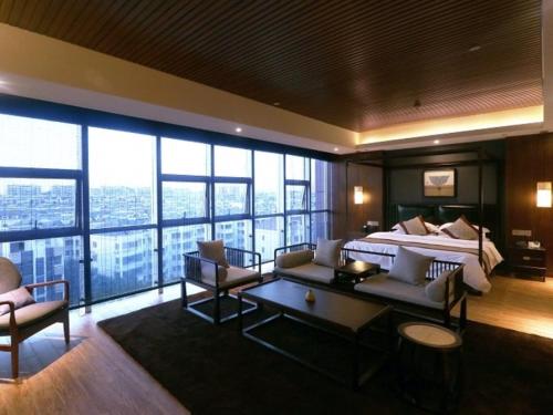 GreenTree Eastern Changzhou Liyang CityTianmu Lake Four Seasons Hotel
