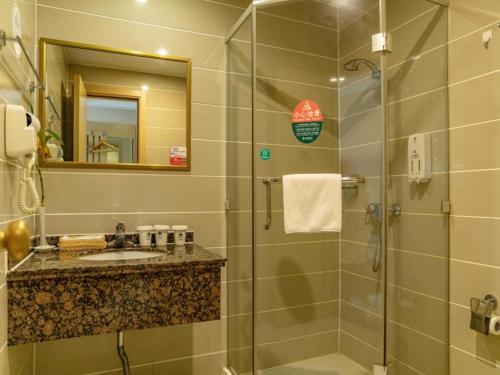 Greentree Inns Hotel
