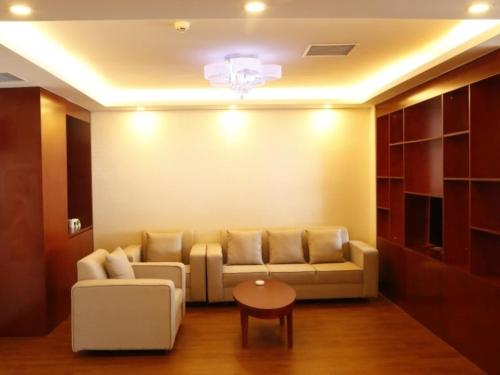 Greentree Tangshan Nanhu Jindi Business Hotel