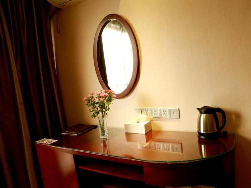 GreenTree Inn Jinan Gaoxin District International Convention Centre Business Hotel