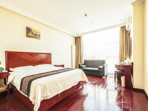 GreenTree Inn HeBei ChengDe Railway Station Southeast ChengDe Century City Business Hotel