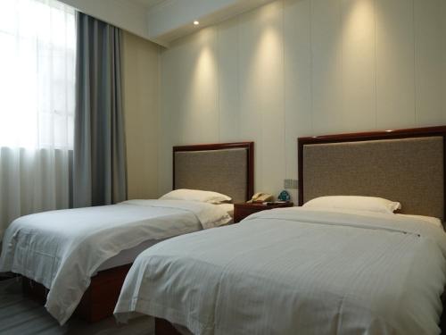 GreenTree Inn Nanjing Yuhuatai Scenic Spot China Gate Subway Station Express Hotel