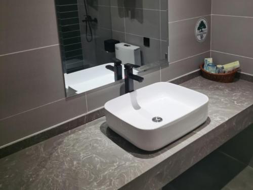 GreenTree Inn Lanzhou Donghu Square Provincial People's Hospital – Lanzhou, OK
