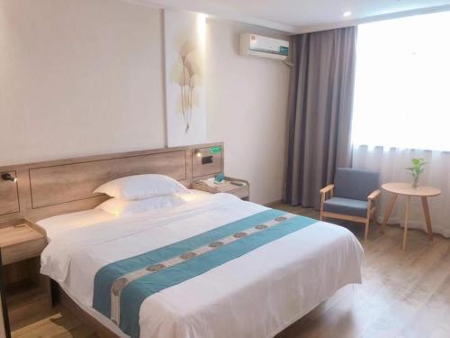 GreenTree Inn Jiangsu Wuxi Cha Bridge Commercial Square Express Hotel