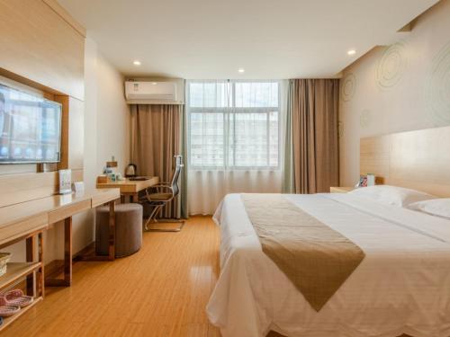 GreenTree Inn LiuAn Huoshan County Yingjia Avenue County Hospital Express Hotel