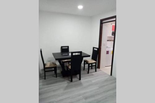 บริการและสิ่งอำนวยความสะดวก, Departamento junto a la Basílica Voto Nacional - Quito (Departamento junto a la Basilica Voto Nacional - Quito) in ซานฮวน