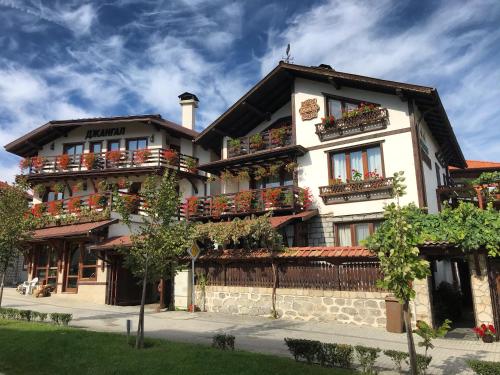 Guest House Dzhangal 5