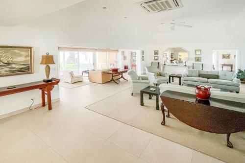 Coral Sea private beachfront panorama with infinity pool