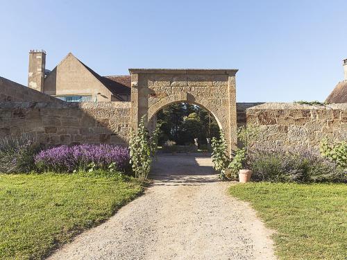 Gorgeous manor in the Auvergne with private pool