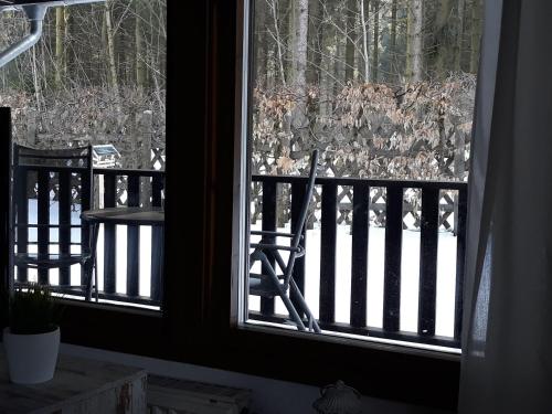 Waldsee-Ferienhaus-mit-Kamin-W-Lan - image 7